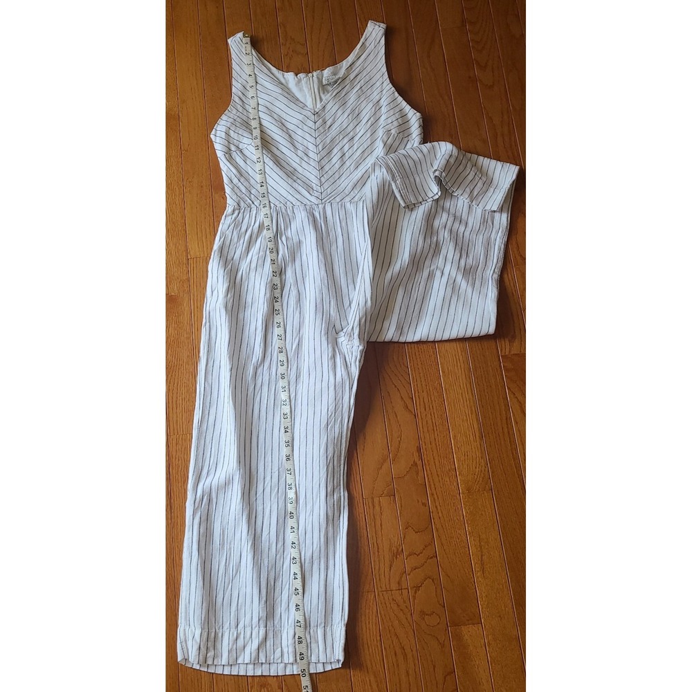 Rachel Zoe White w/ Blue Stripes Linen Jumpsuit Pant V Neck Wide Leg‎ Size 8